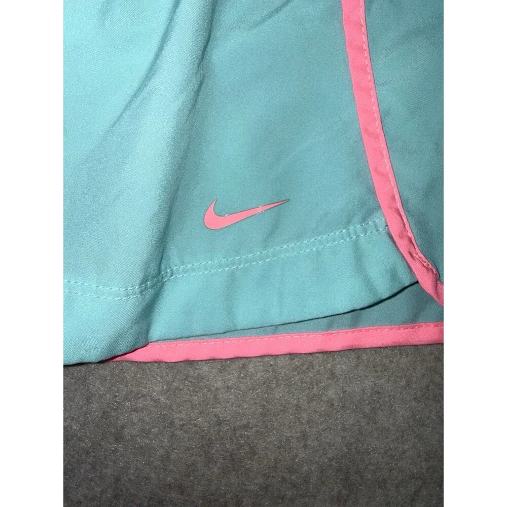 Nike Dri-Fit Girls Medium Light Teal/Pink Gym Shorts